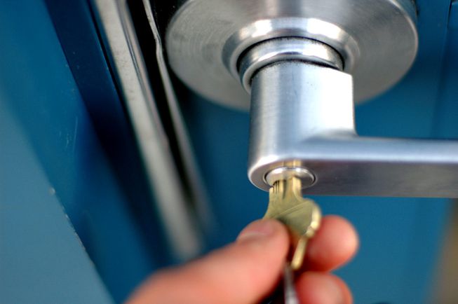 Reasons to make use of professional locksmith service